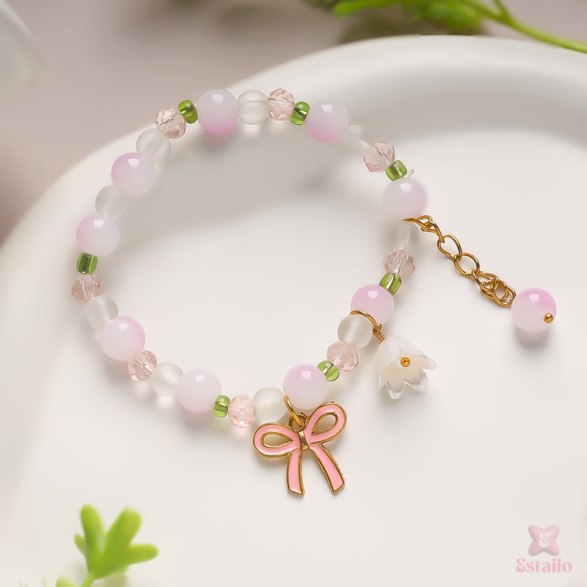 Cutie Bow pink Beaded Bracelet