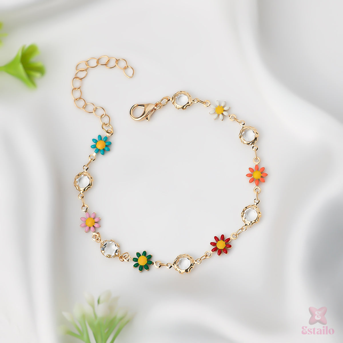 Daisy Delight Floral Bracelet