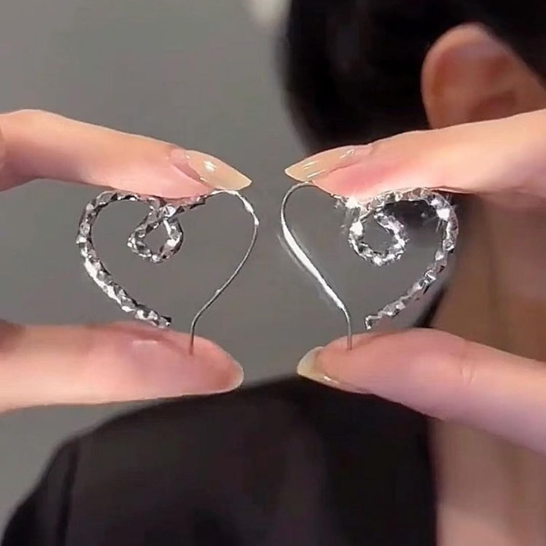 Linear Ripple Studs Earrings