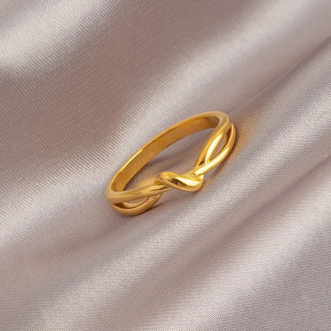 Gilded Knot Ring