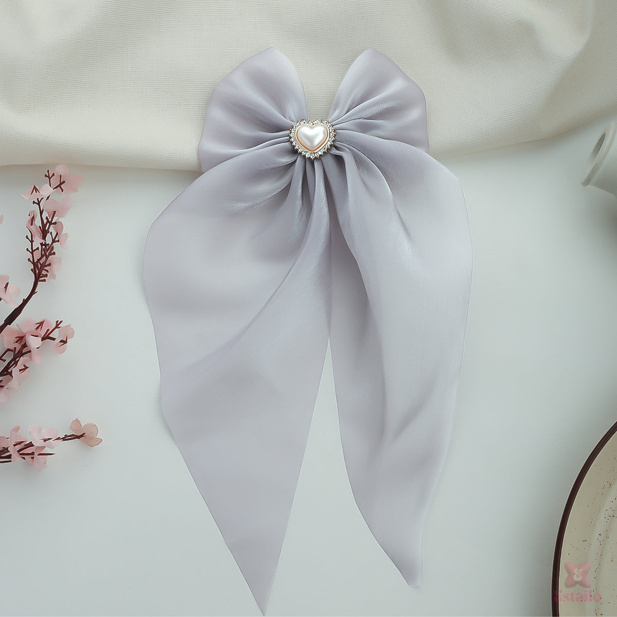AshHeart Bow Clip