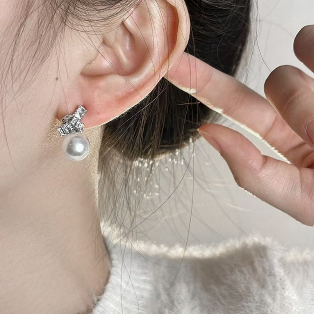 Athena's Grace Pearl Earrings