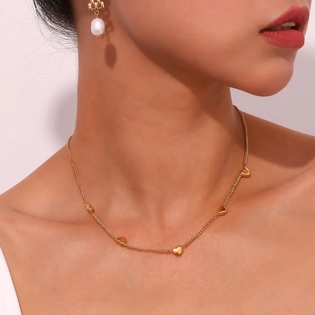Tiny Lovebeam Necklace