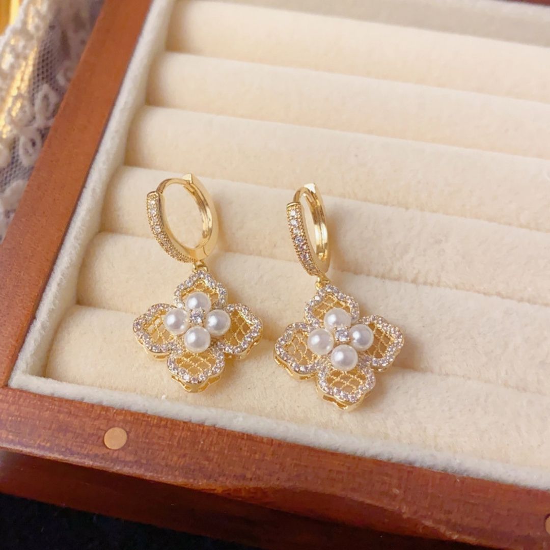 Gilded Nacre Hoops Earrings