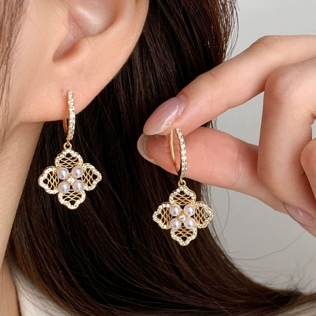 Gilded Nacre Hoops Earrings