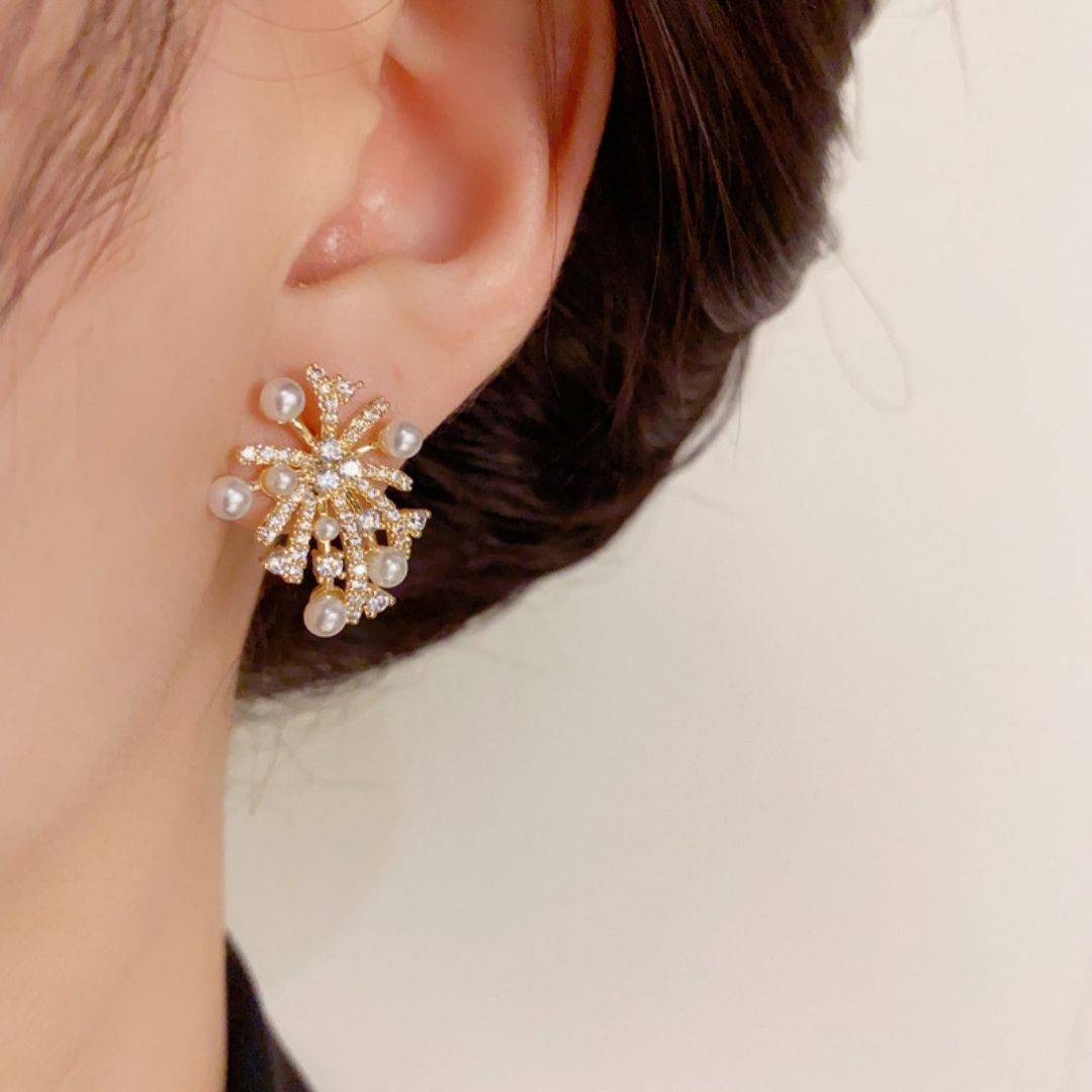Golden Aster Blooms Earrings