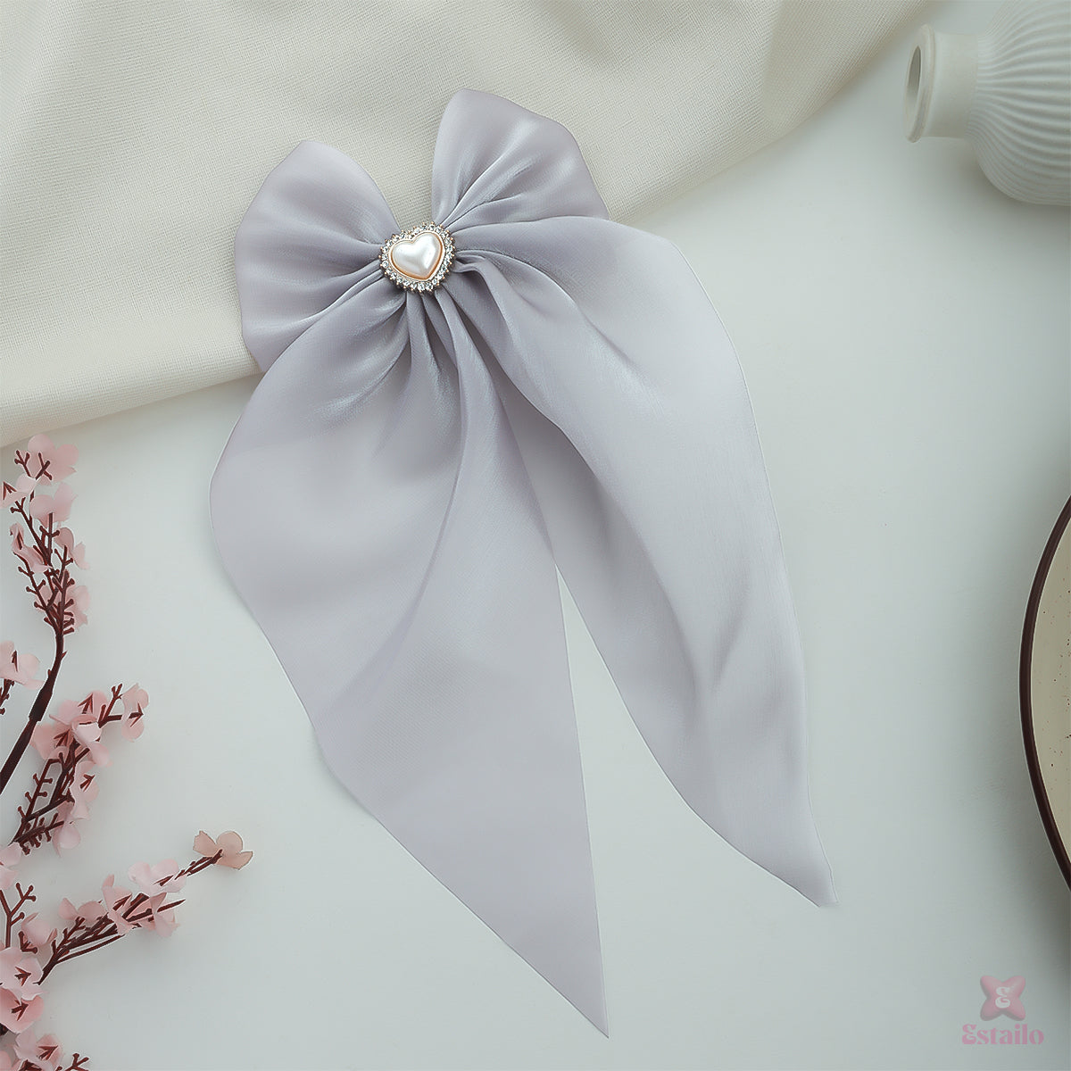 AshHeart Bow Clip
