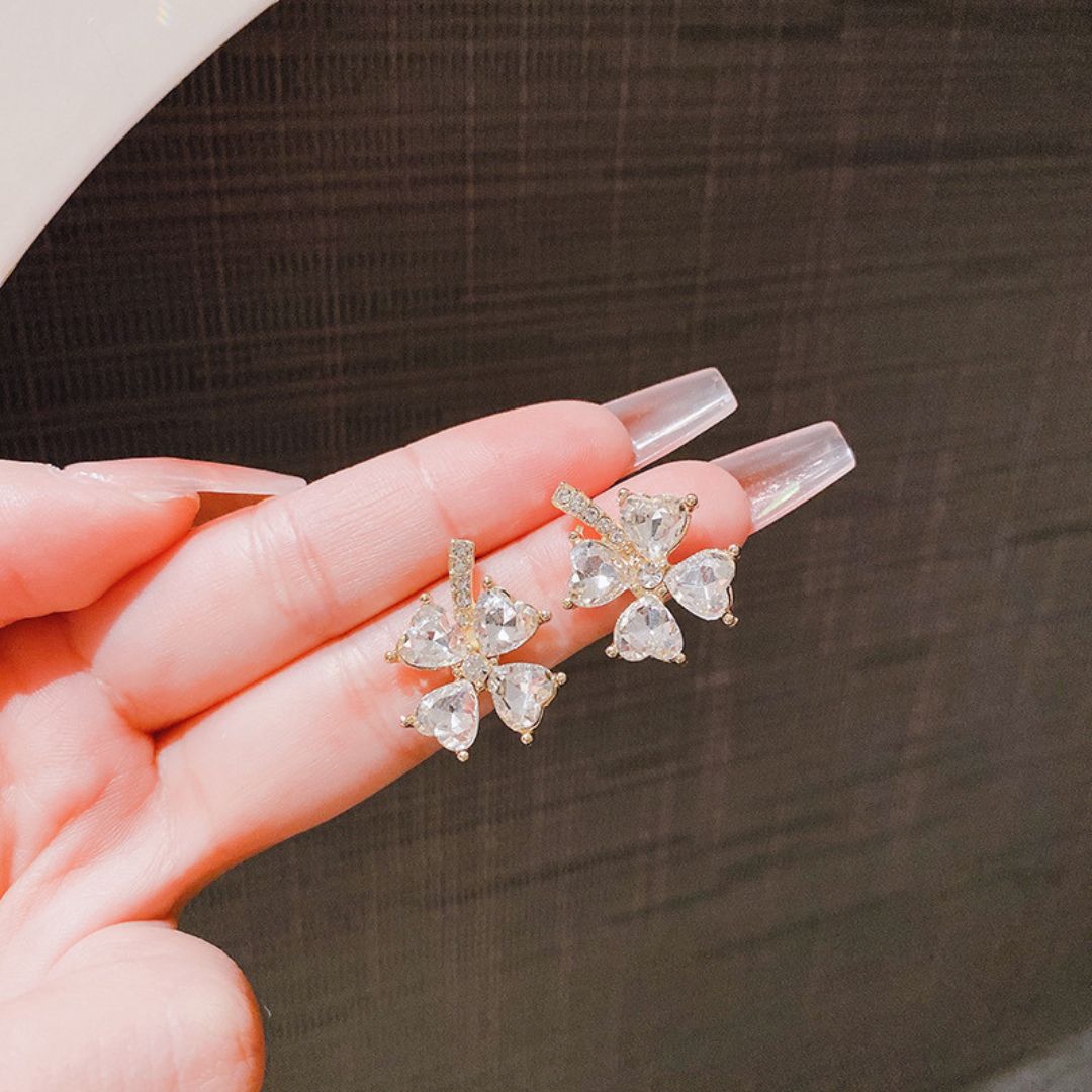 Clear Clover Crystals Earrings