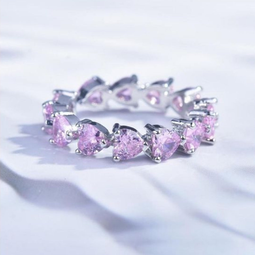 Amour Row Ring