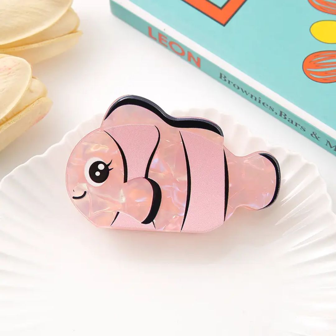Kawaii Coral Fish Claw