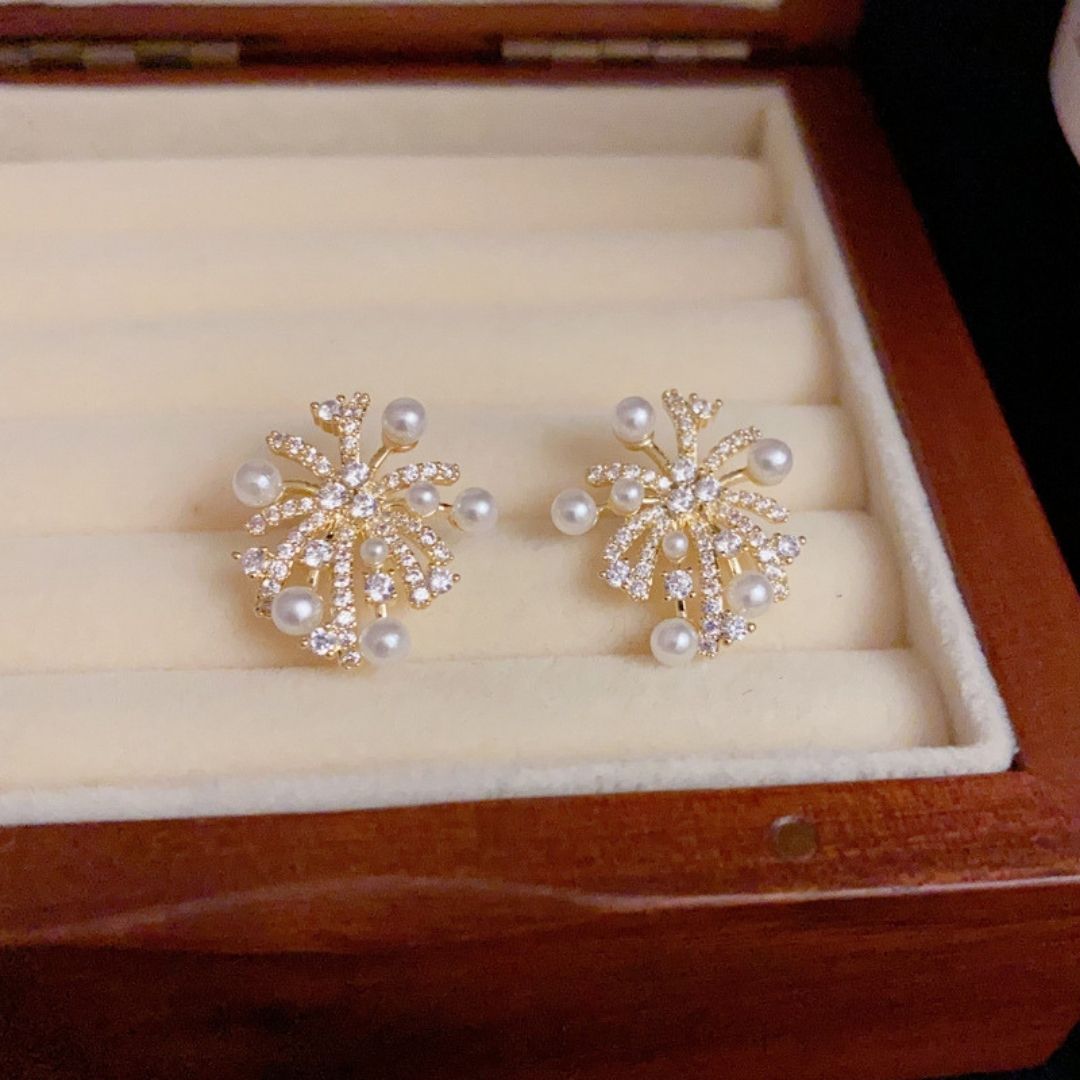 Golden Aster Blooms Earrings