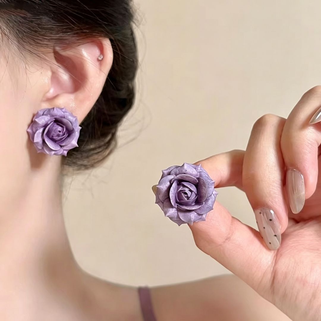 Lilac Blossom Studs Earrings