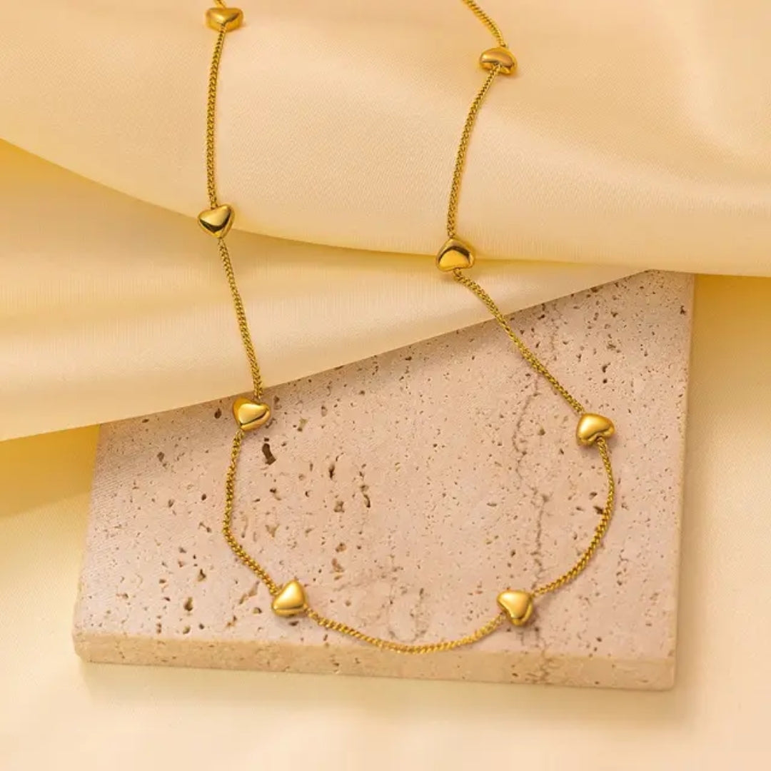 Tiny Lovebeam Necklace