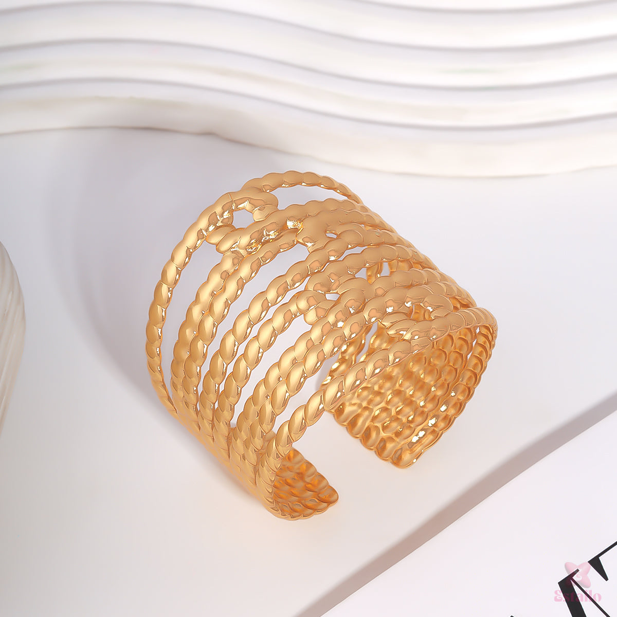 Gleam & Glow Bracelet
