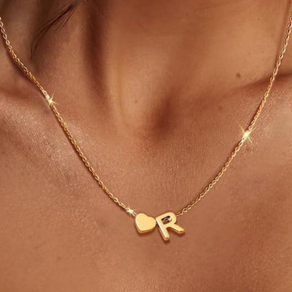 R heart Love Neckpiece
