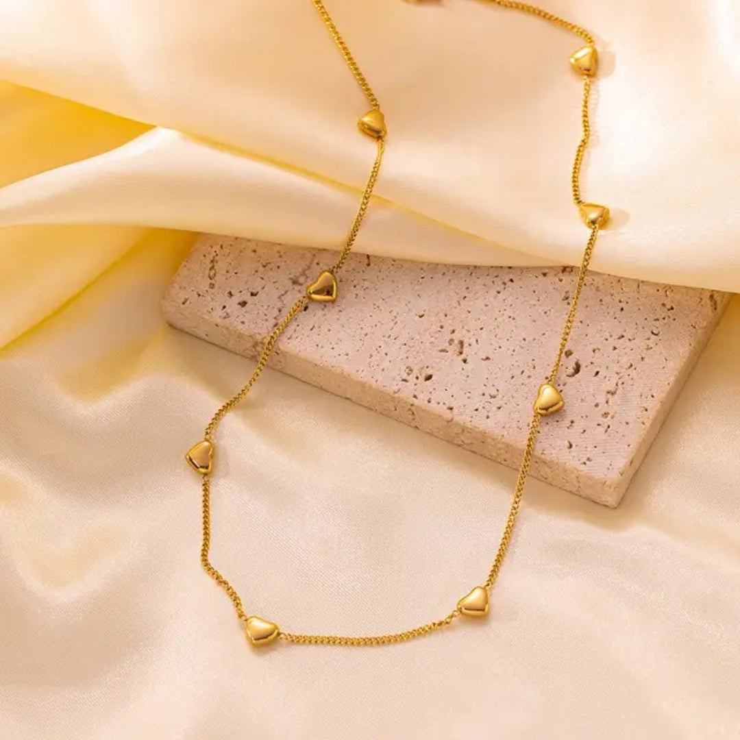Tiny Lovebeam Necklace