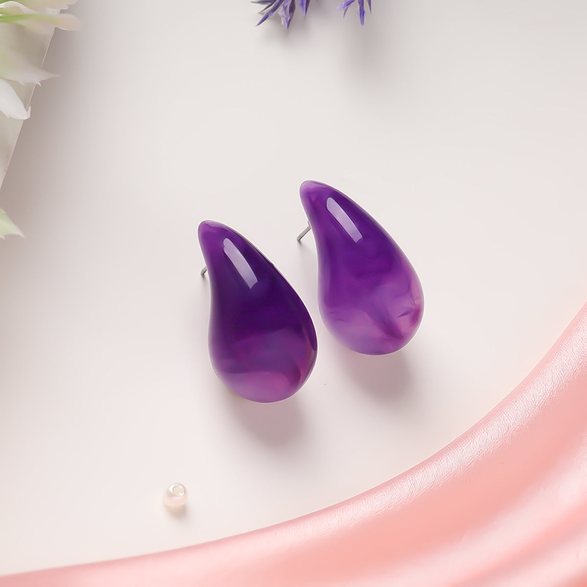 Lavender Luxe Stud Earrings