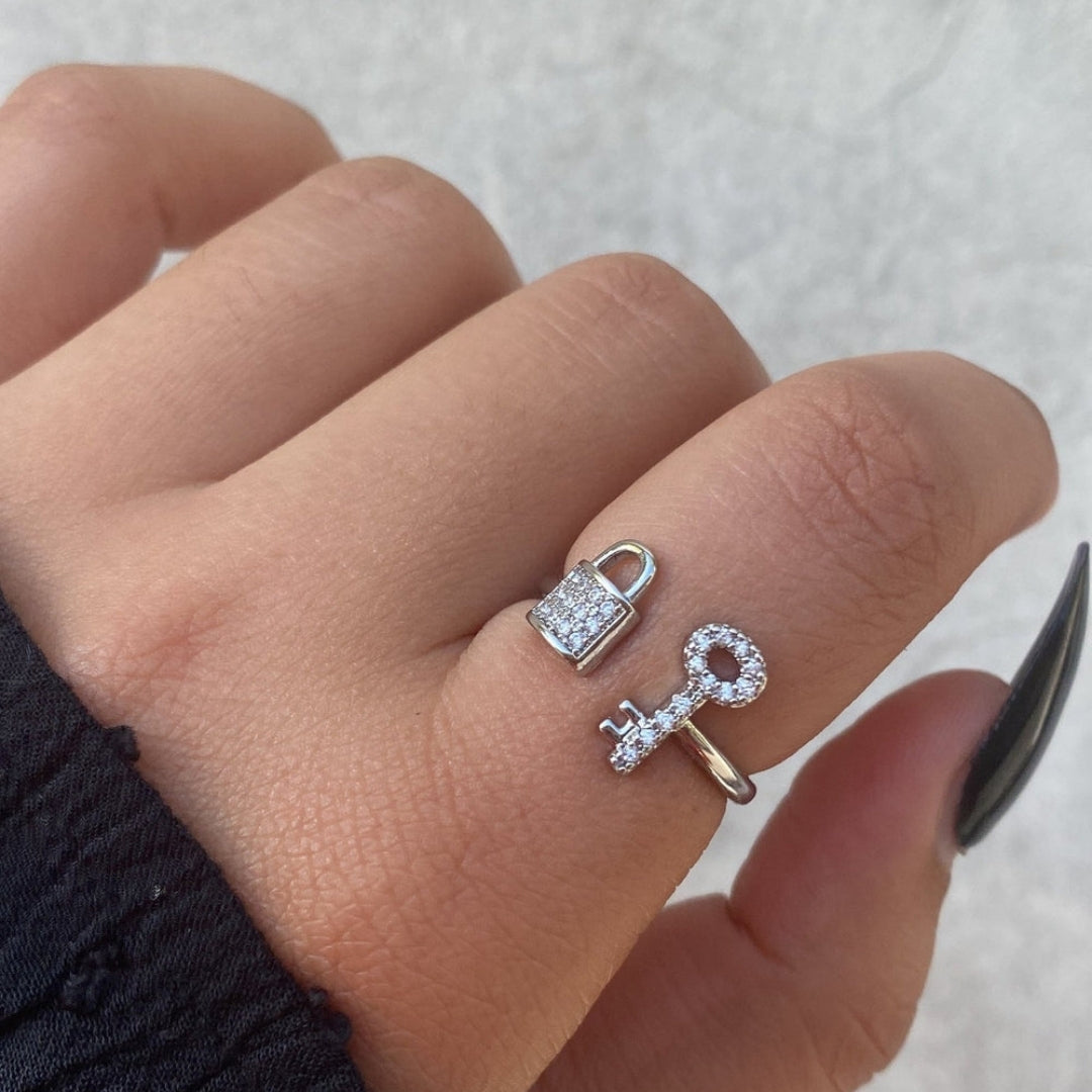 Love Lock Ring