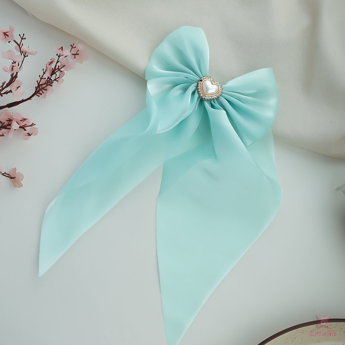 AquaLove Bow Clip