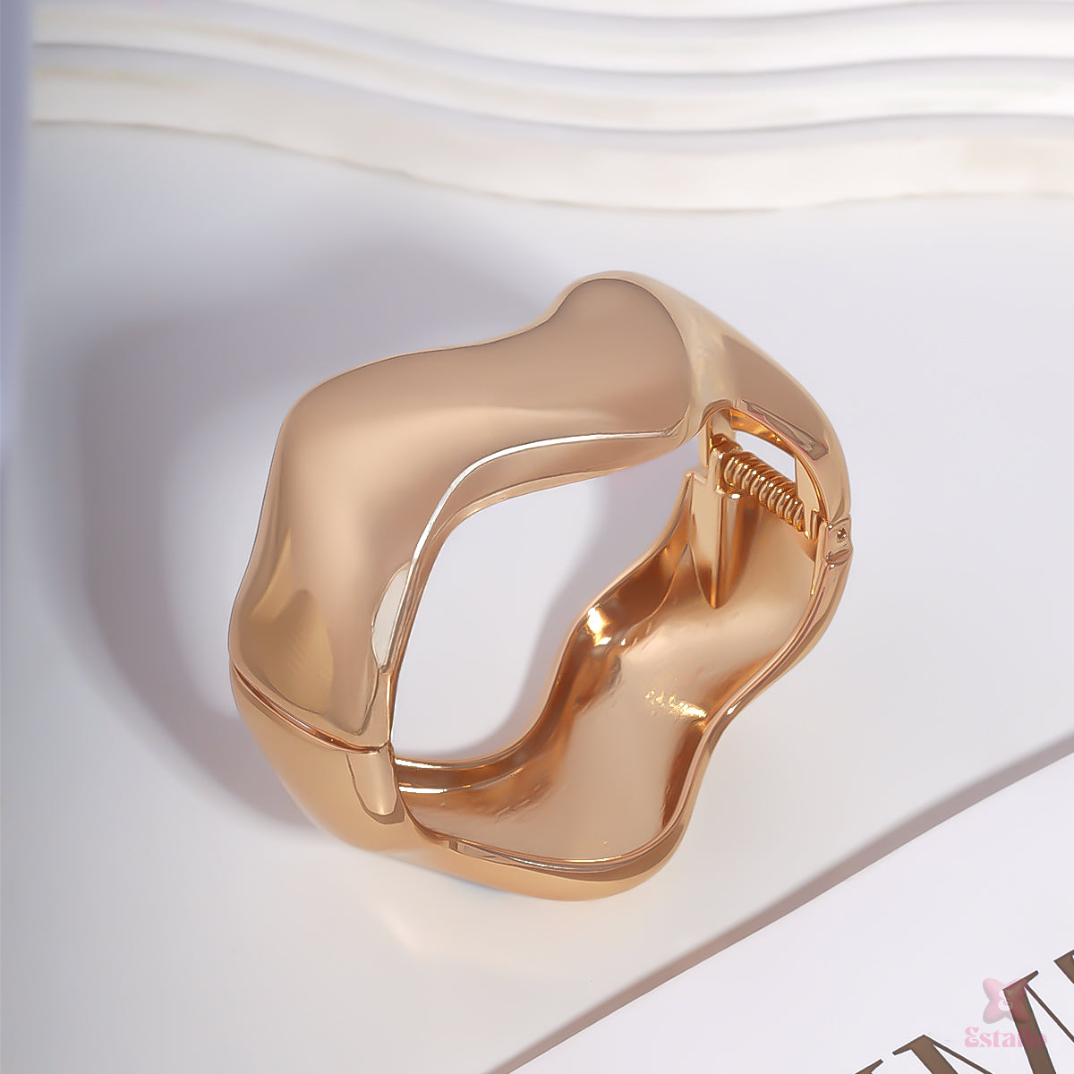 Bold Twirl & Twist Bracelet