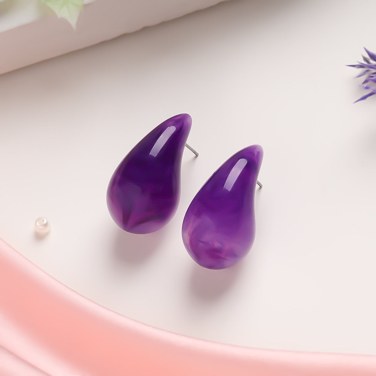 Lavender Luxe Stud Earrings