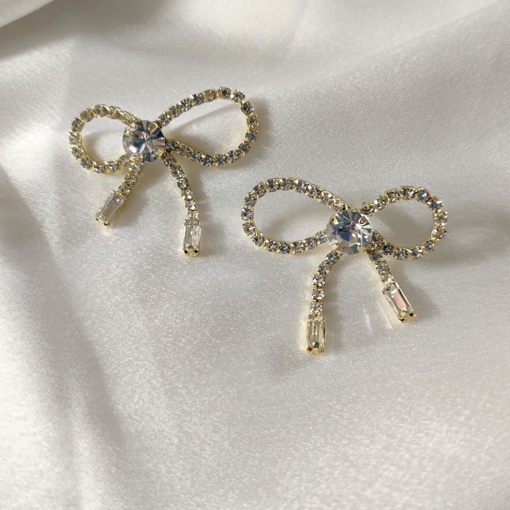 Glimmer Knot Earrings