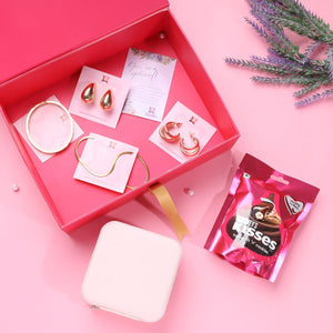 For the Party girl Gift Hamper + Jewellery organiser