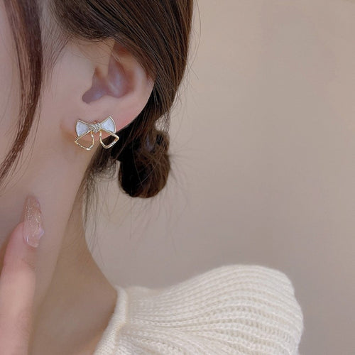 Pearl Bow Studs Earrings