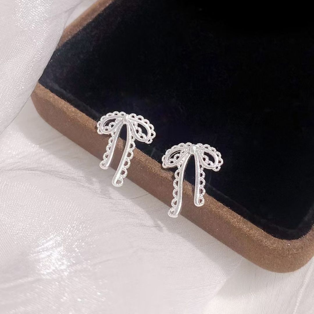 Victorian Veil Bows Earrings
