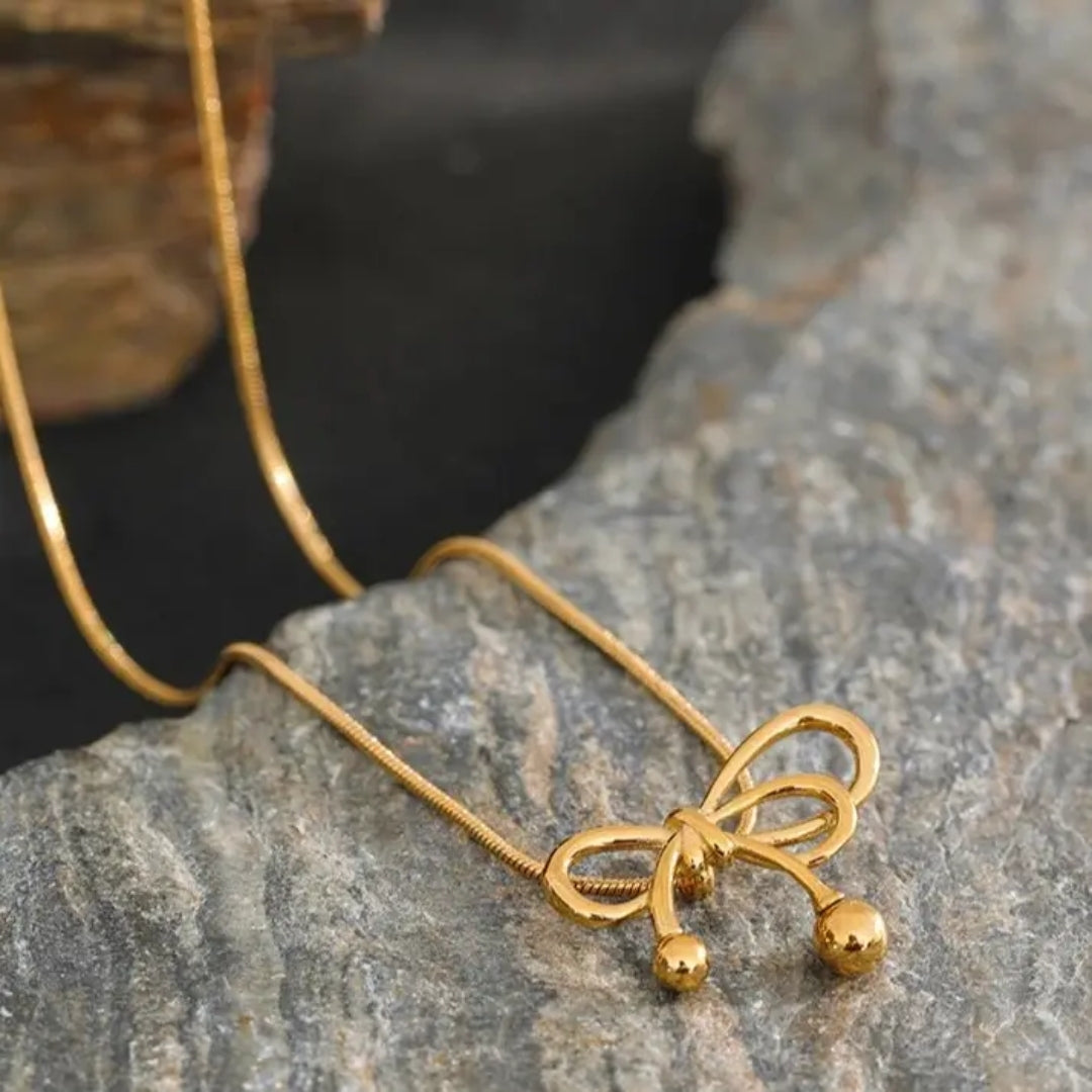 Tiny Bow Necklace