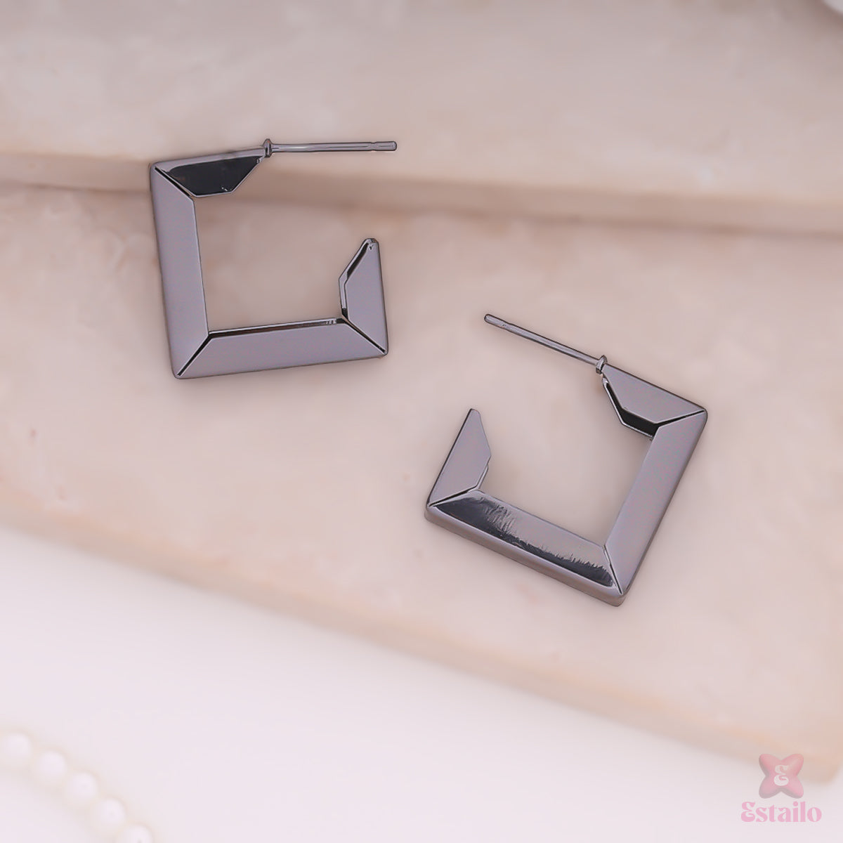 Gleam Grid Hoops Earrings