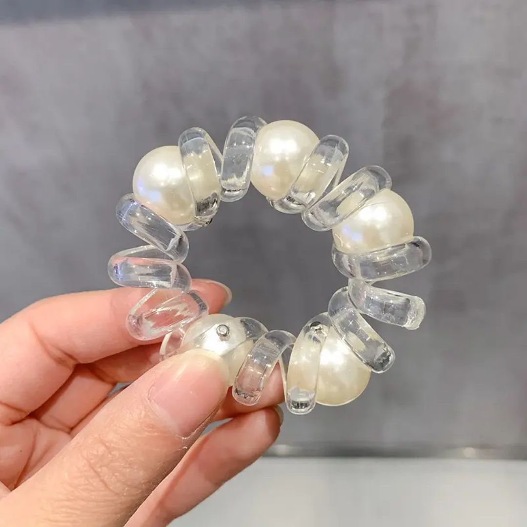 Pearl Pop Scrunchie