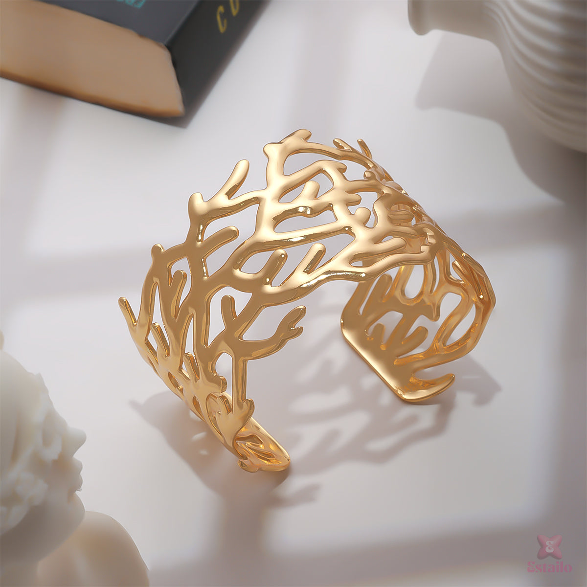 Elegant Glow Bracelet