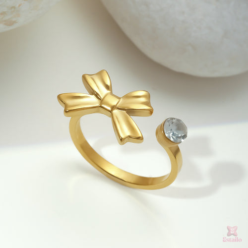 Bow Embrace Ring