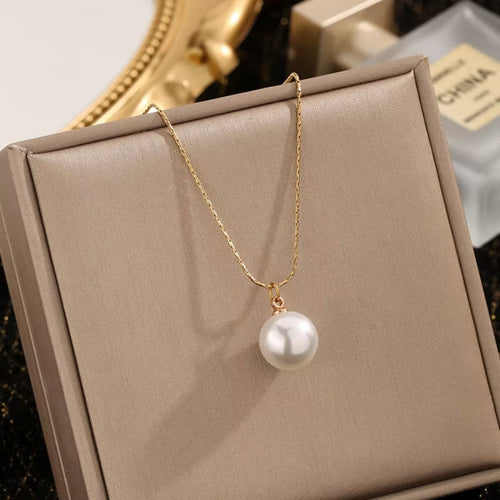 Graceful Drop Necklace