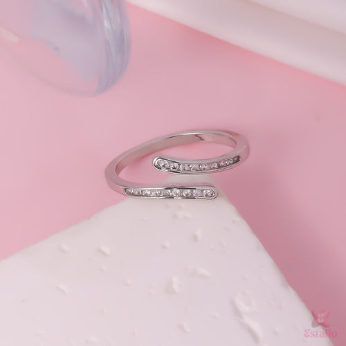 Ethereal Crystal Chic Ring