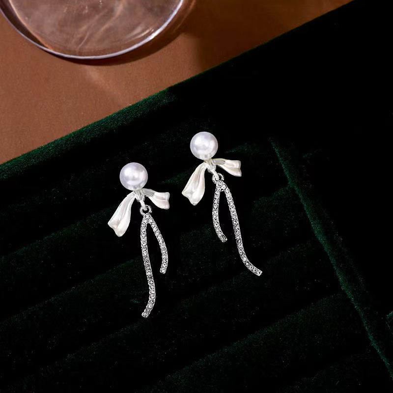 Celestial Pearl Ribbons Earrings