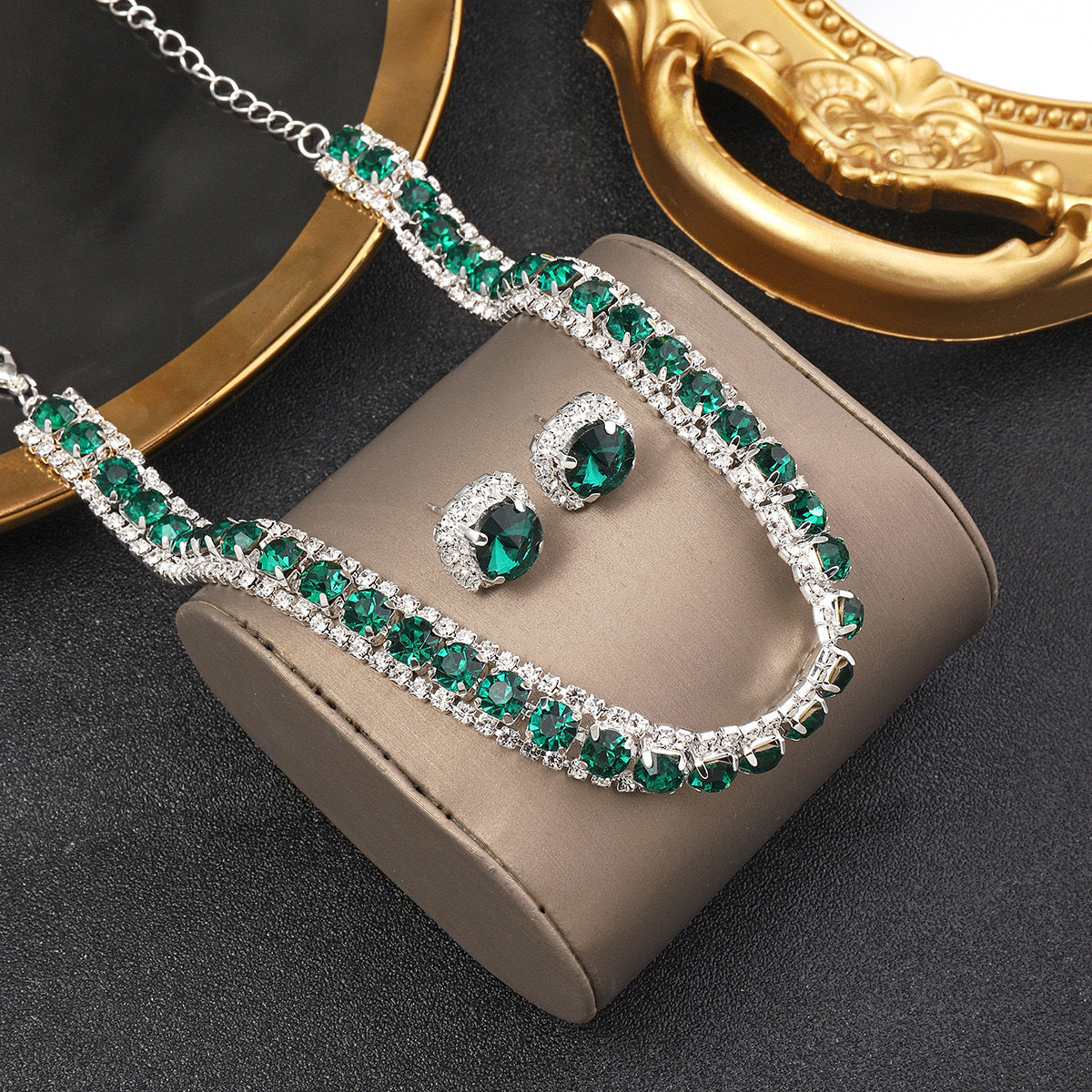 Green Majesty Necklace Combo