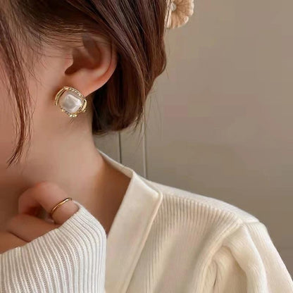 Bling Blogger  Earring