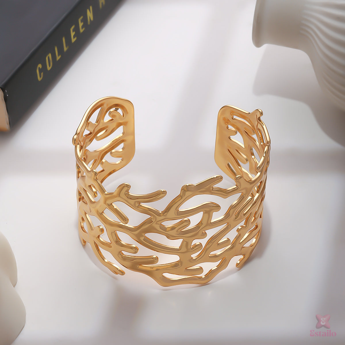 Elegant Glow Bracelet