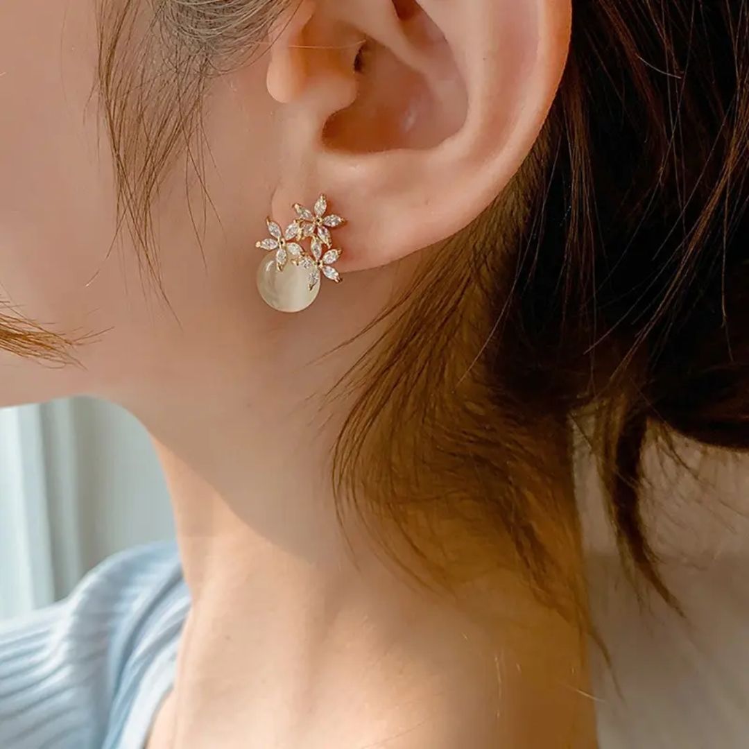 Perky Pearl  Stud Earrings