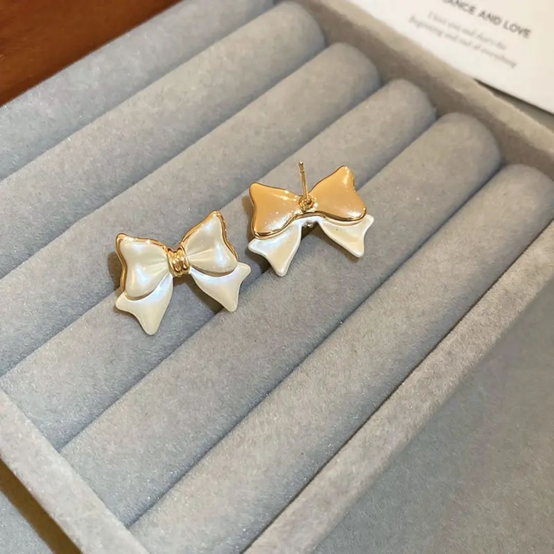 Groovy Bow Glaze Earrings