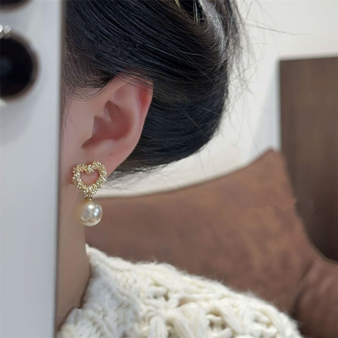 Heart of Pearl Drop Studs Earrings