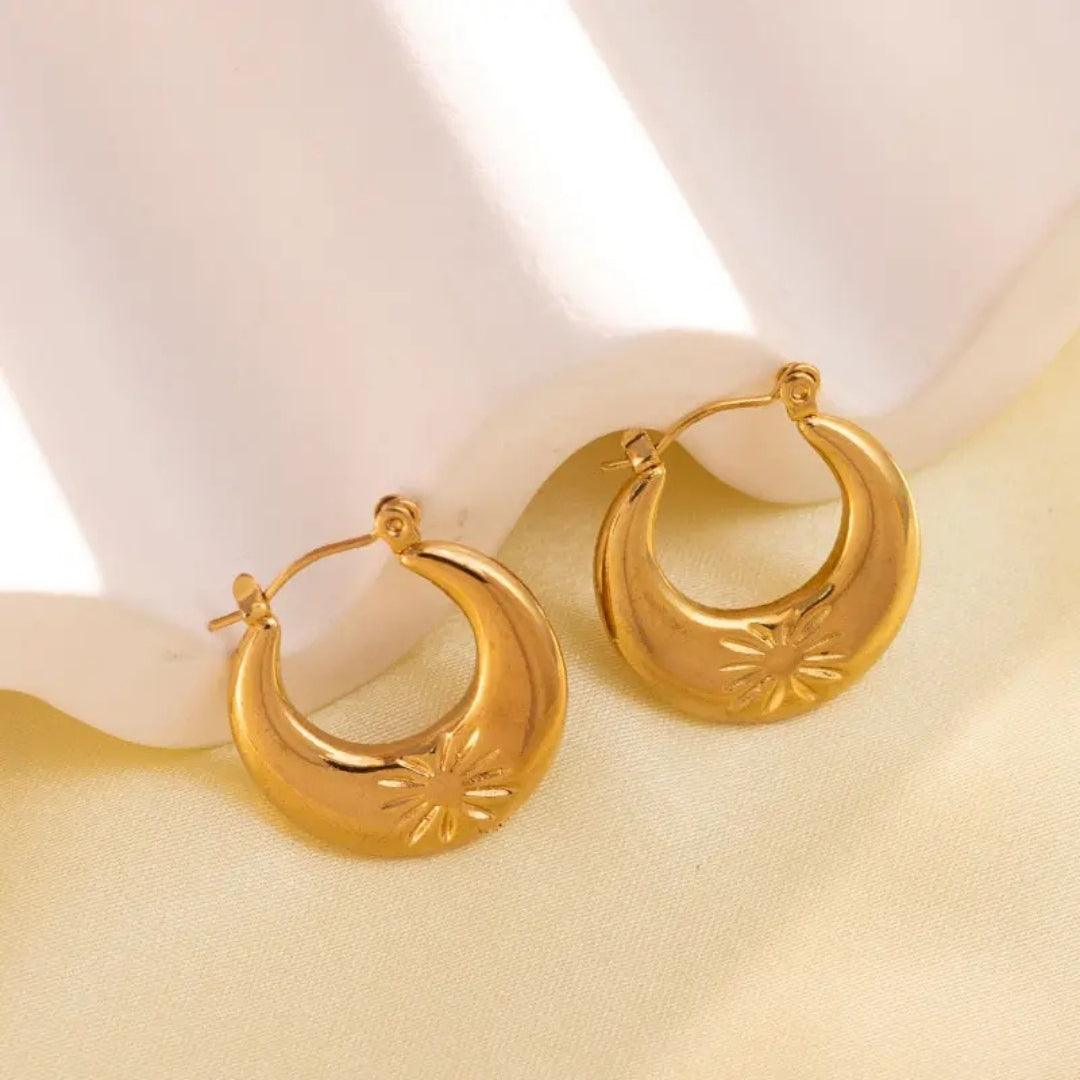 Eterna Shine Hoops Earrings