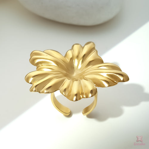 Golden Floral Ring