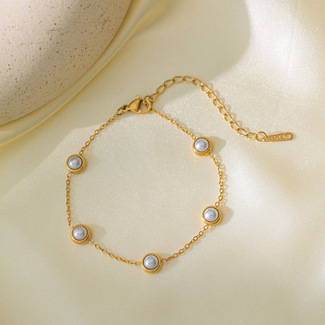 Gilded Orb Pearl Bracelet