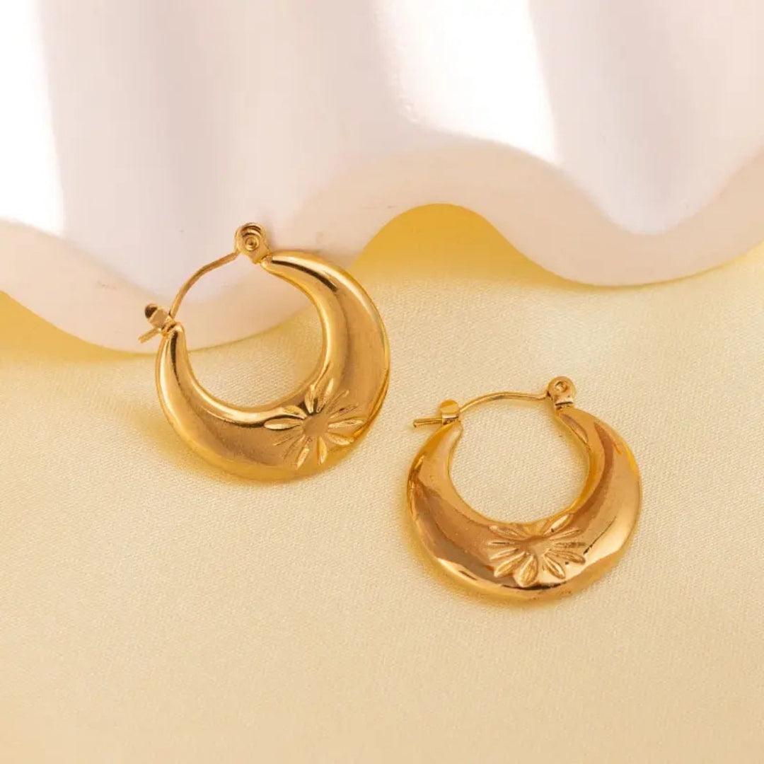 Eterna Shine Hoops Earrings