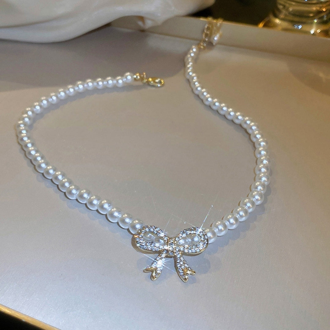 Bella Bow Pearl Necklace
