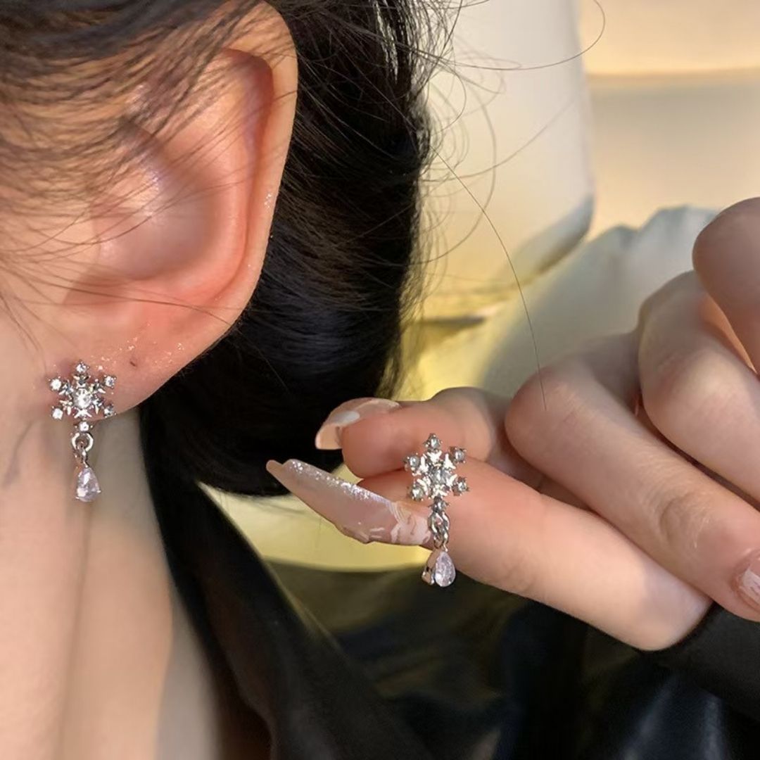 Midnight Snowfall Studs Earrings