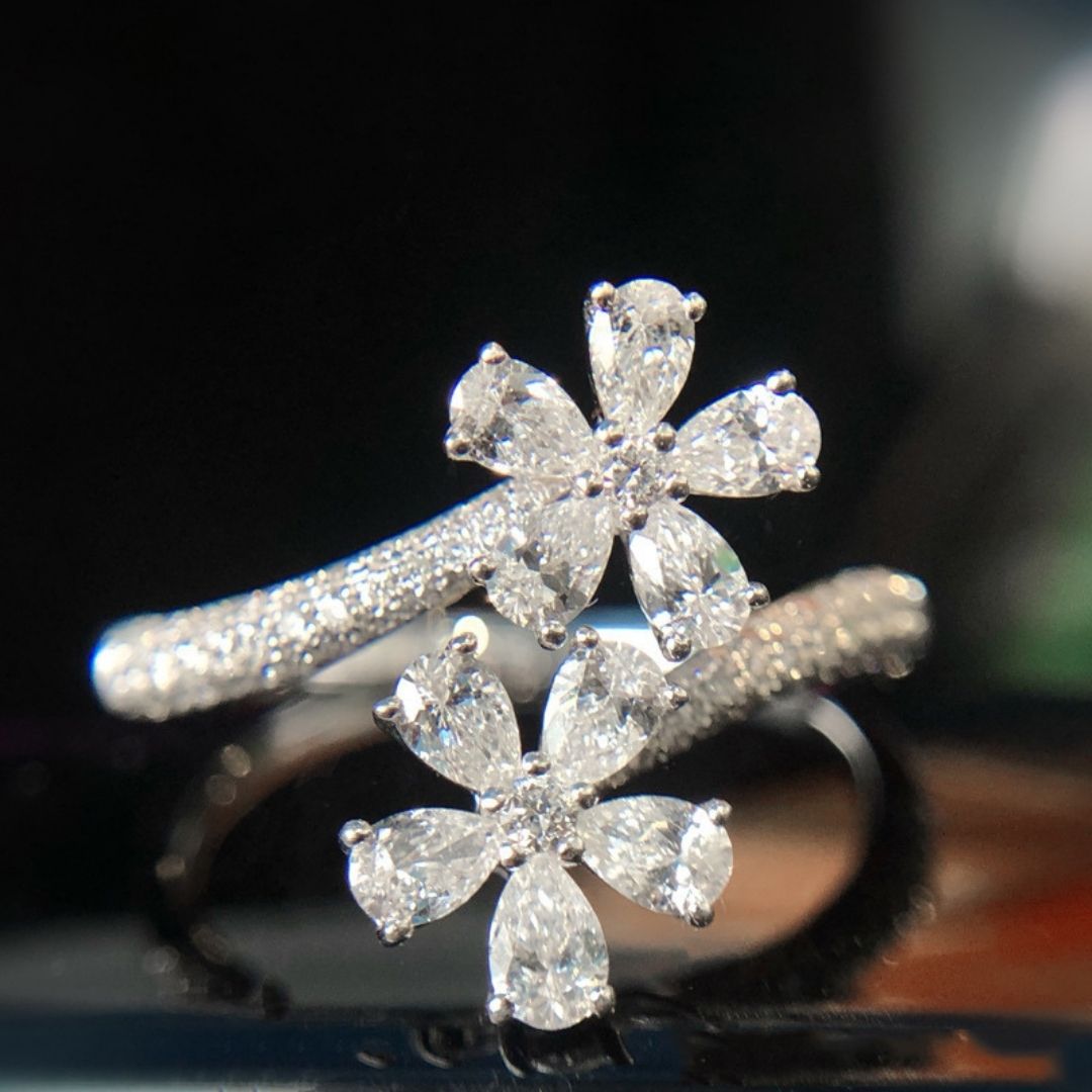 Snowdrop Luxe Floral Ring